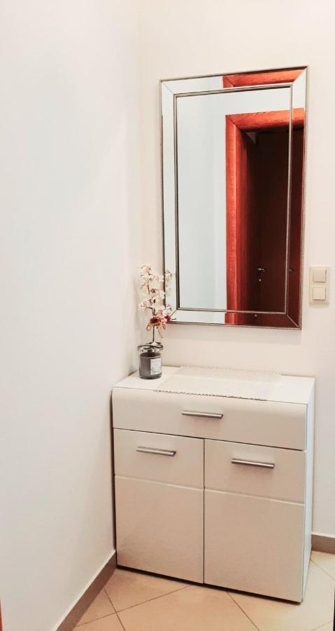 Apartment Rose Malinska Exteriér fotografie