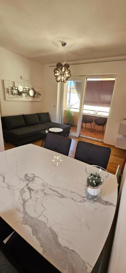 Apartment Rose Malinska Exteriér fotografie